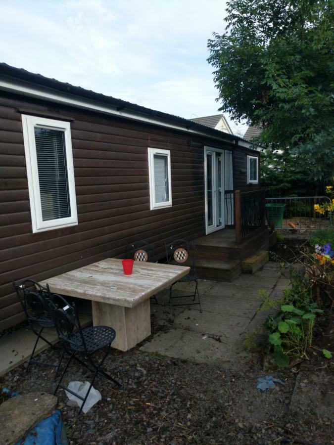 Tarrareoch Guest House Bathgate Kültér fotó