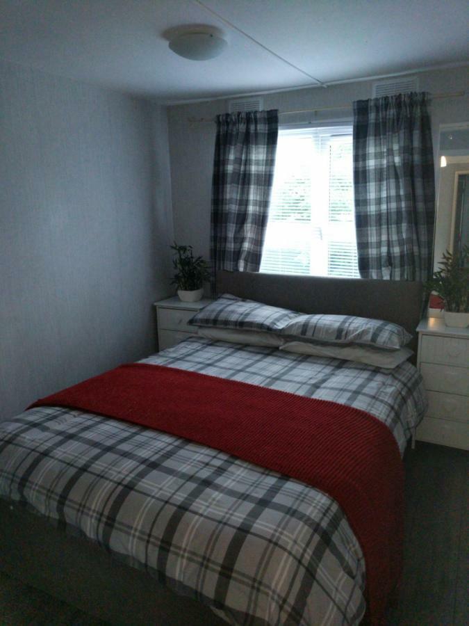 Tarrareoch Guest House Bathgate Kültér fotó